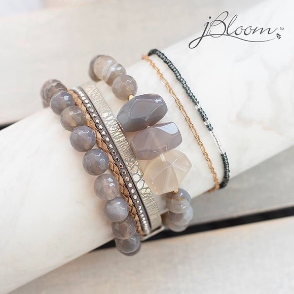 jBloom Jewelry - Oasis Stretch Bracelet